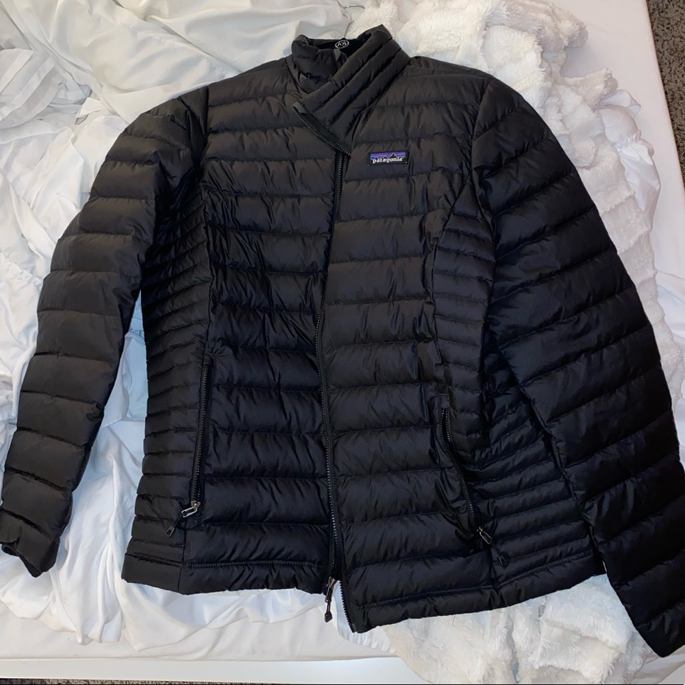 PATAGONIA WOMENS JACKET IN BLACK